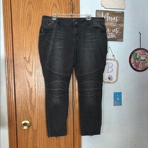 Apt. 9 Women's Dark Gray Jeans - Size 18S